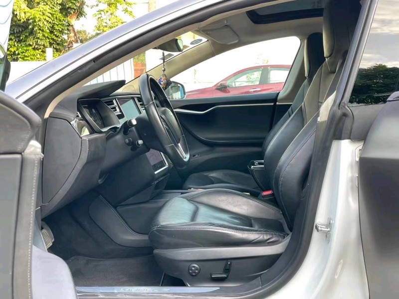 广州16年特斯拉MODEL S6