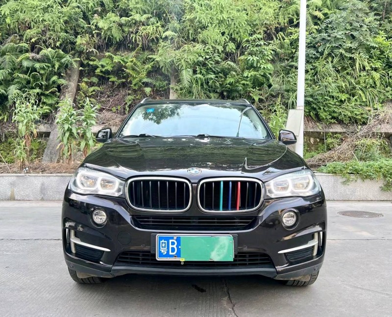 广州18年宝马X51