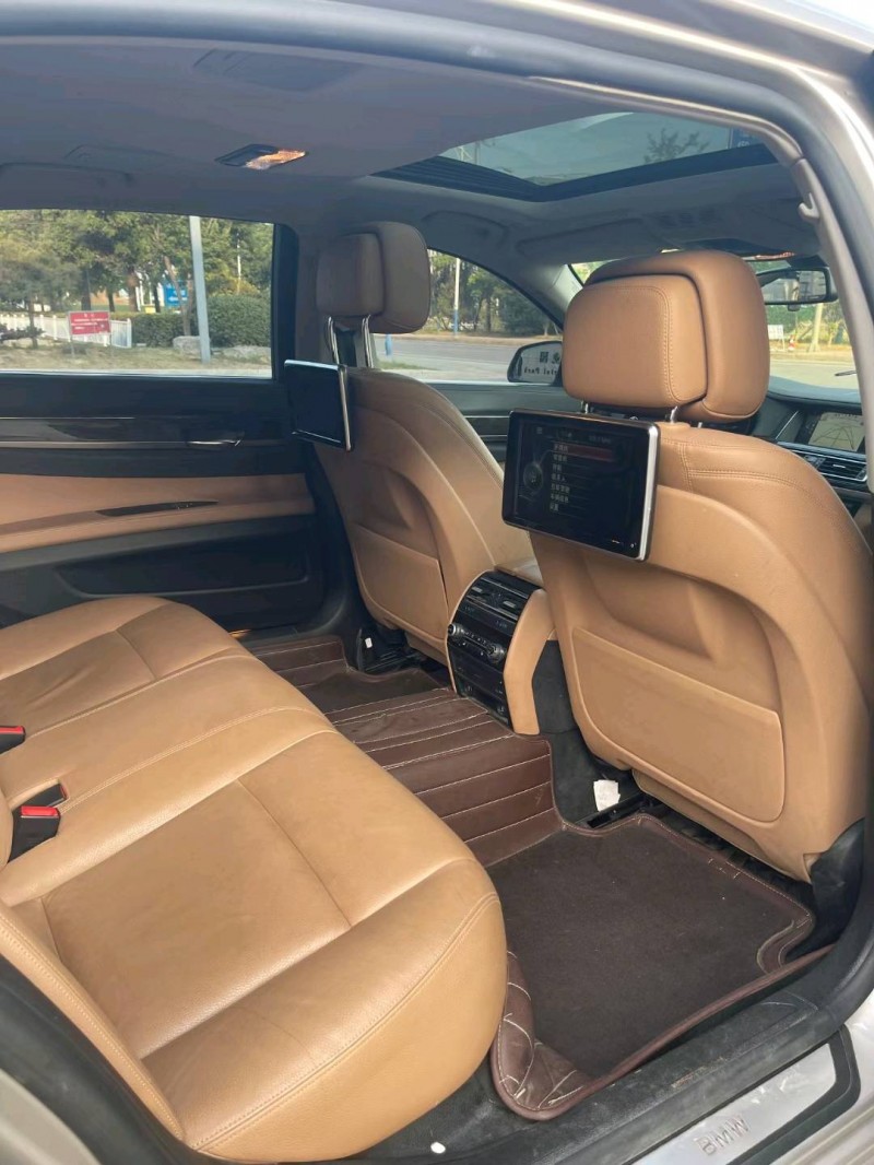 徐州15年宝马7系6