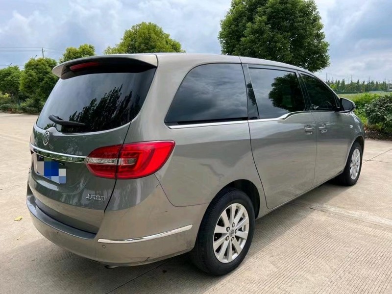 盐城18年别克GL84