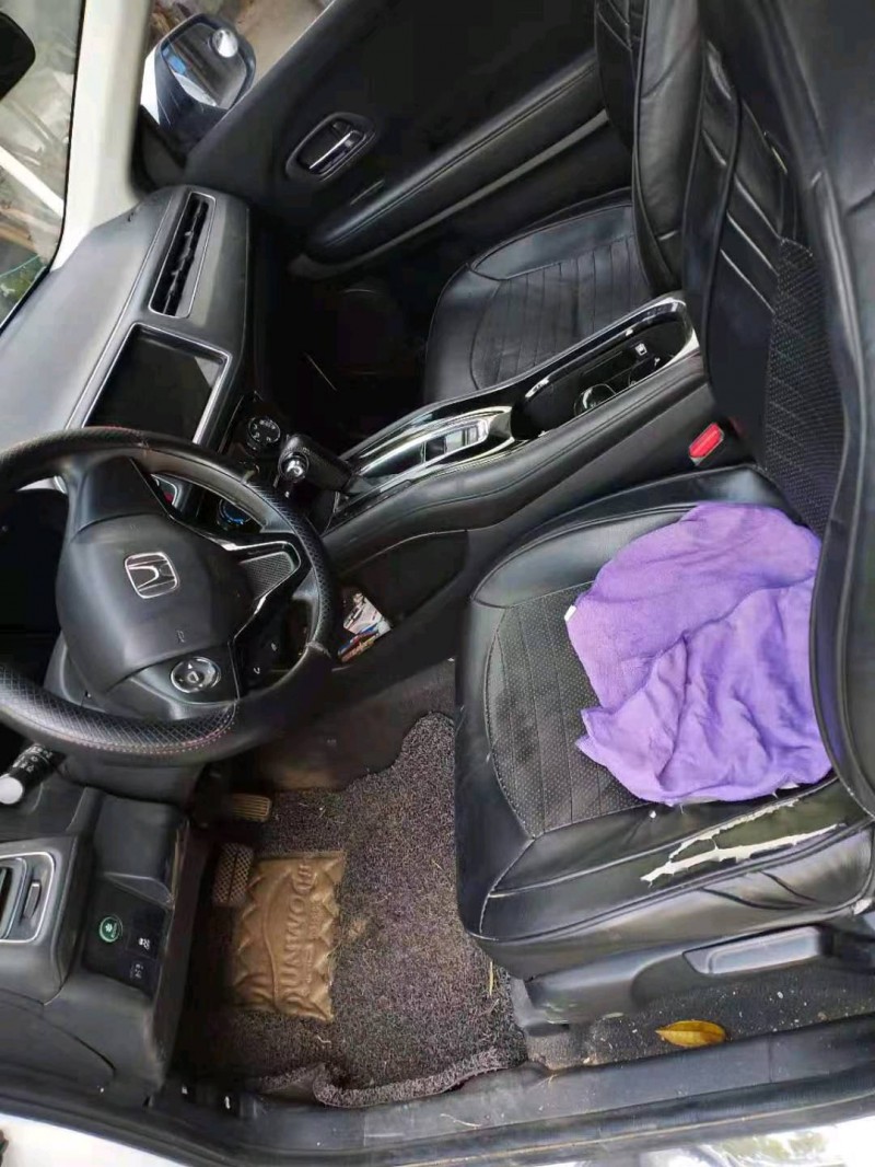 宜春15年本田缤智6