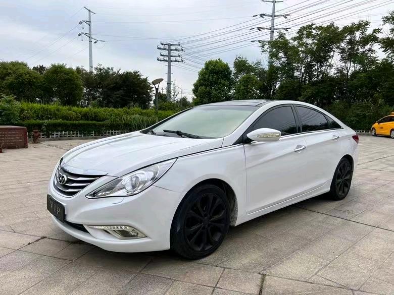 盐城14年现代索纳塔八3