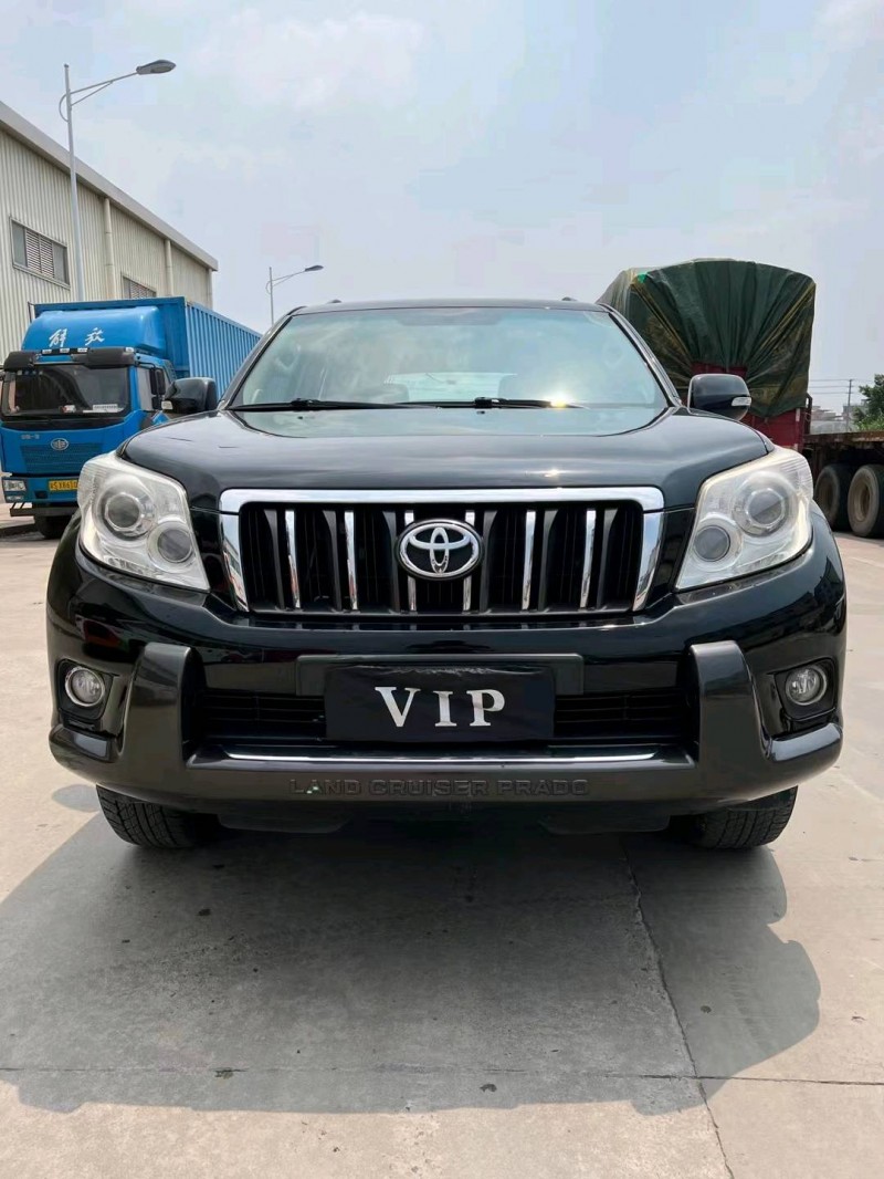 东莞12年丰田普拉多9