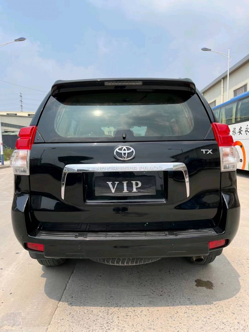 东莞12年丰田普拉多1