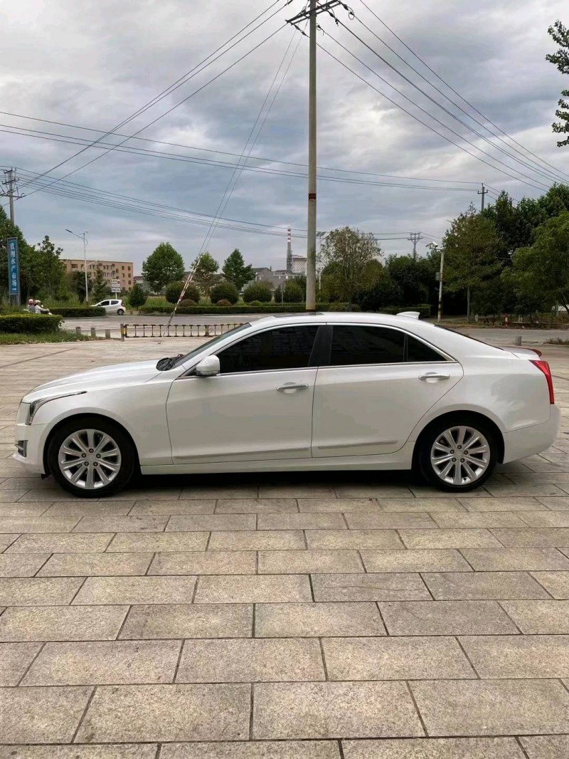 北京17年凯迪拉克ATS3