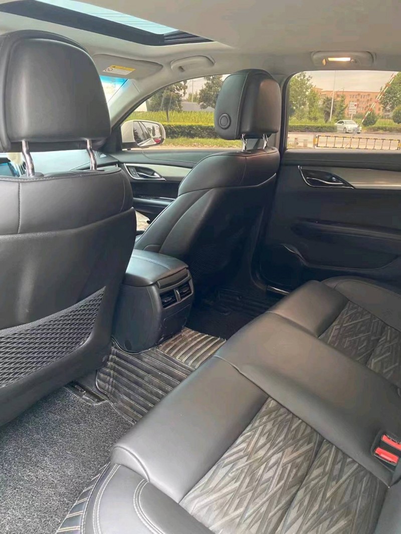 北京17年凯迪拉克ATS8