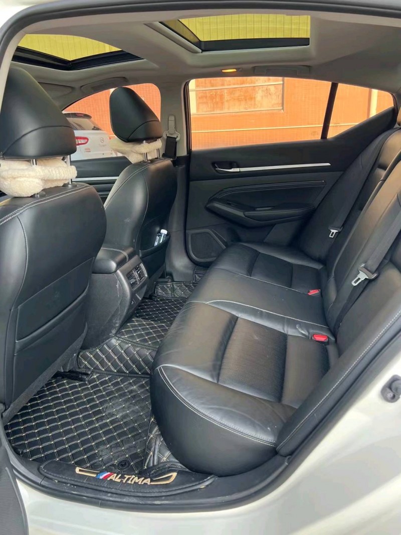 东莞20年日产天籁6