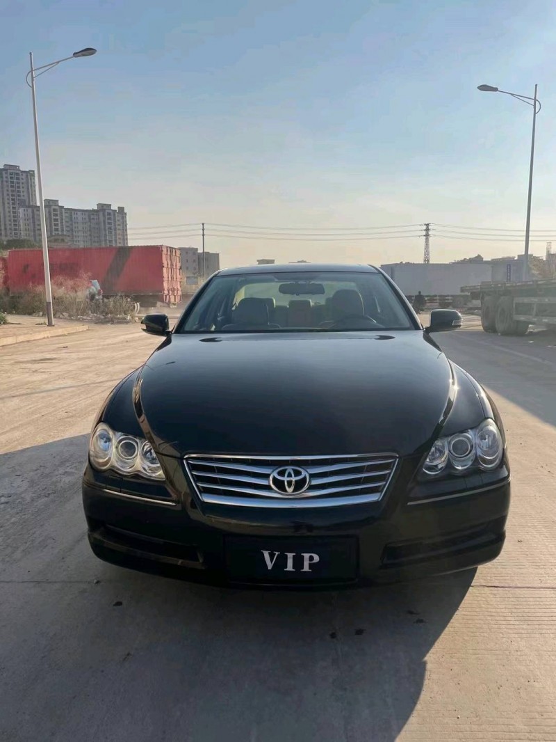 东莞09年丰田锐志1