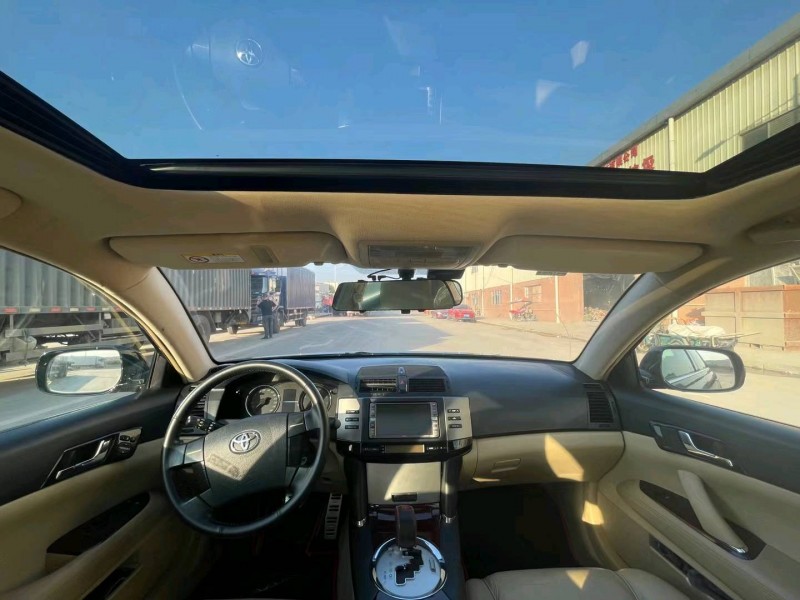 东莞09年丰田锐志6