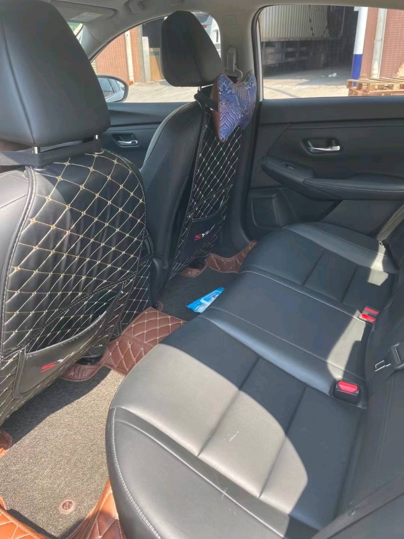 东莞20年日产轩逸5