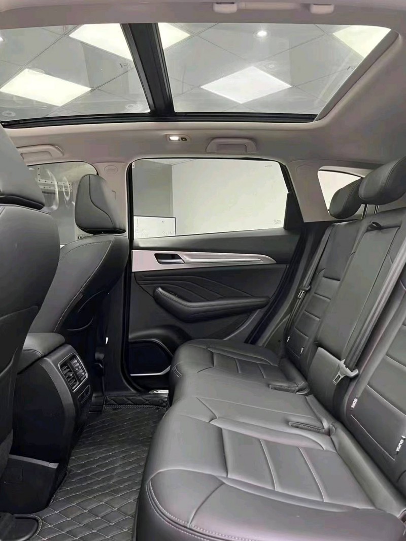 成都20年哈弗F77