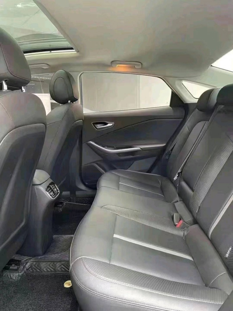 成都20年现代菲斯塔7