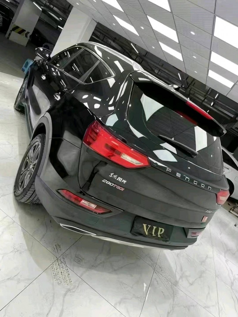 成都19年东风风光4