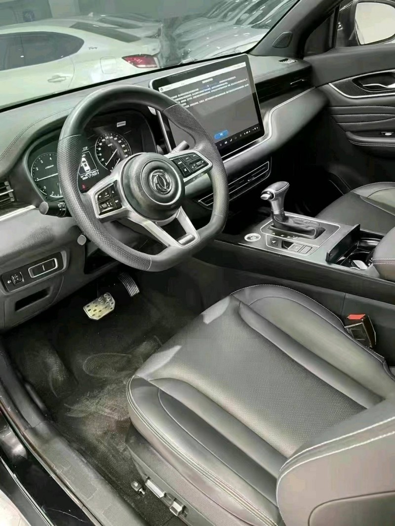 成都19年东风风光7