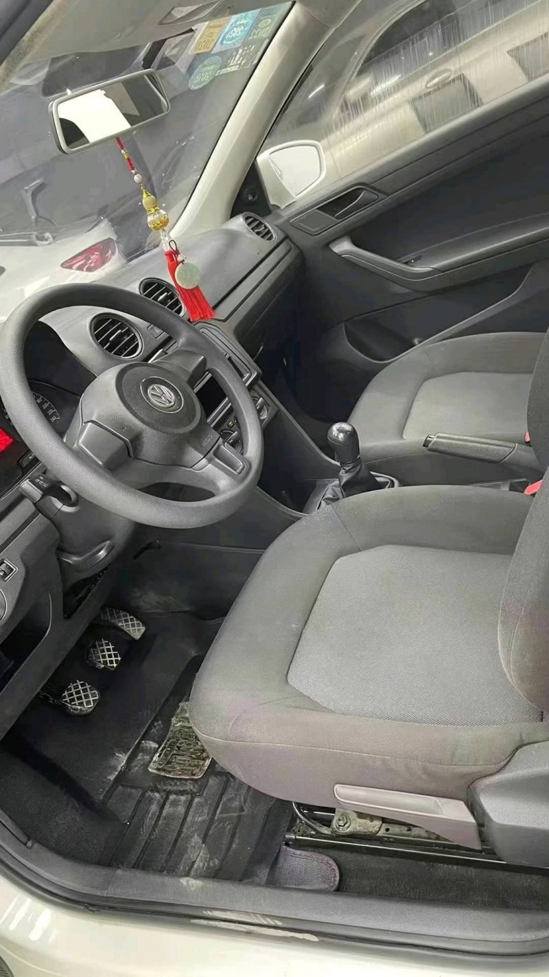 成都16年大众捷达5