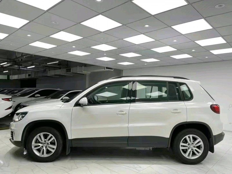 成都16年大众途观3