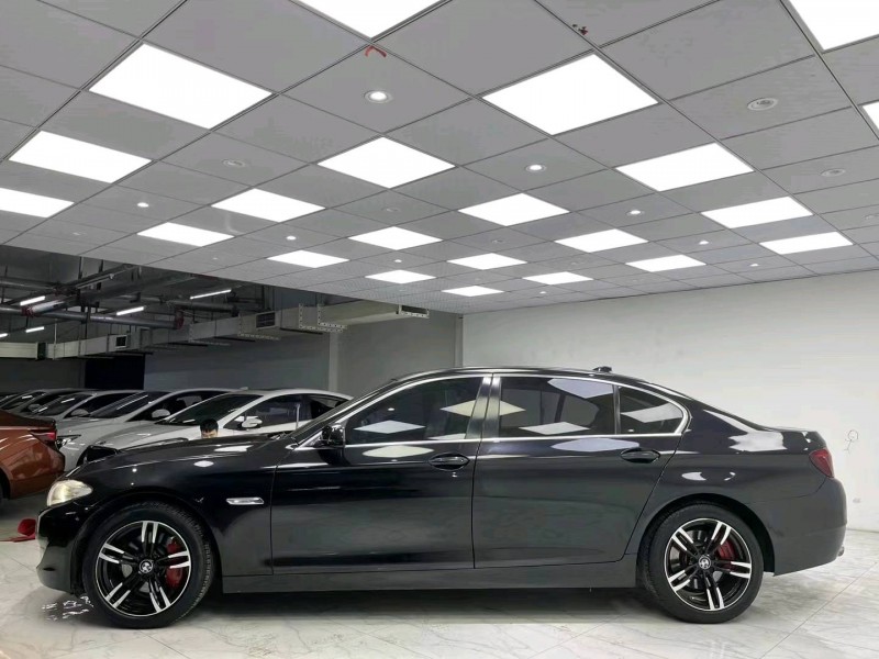 成都12年宝马5系3