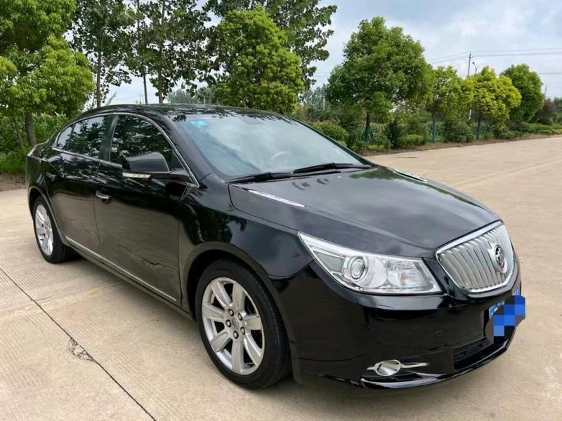 盐城10年别克君越3