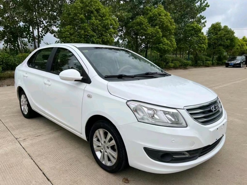 盐城15年奇瑞E32