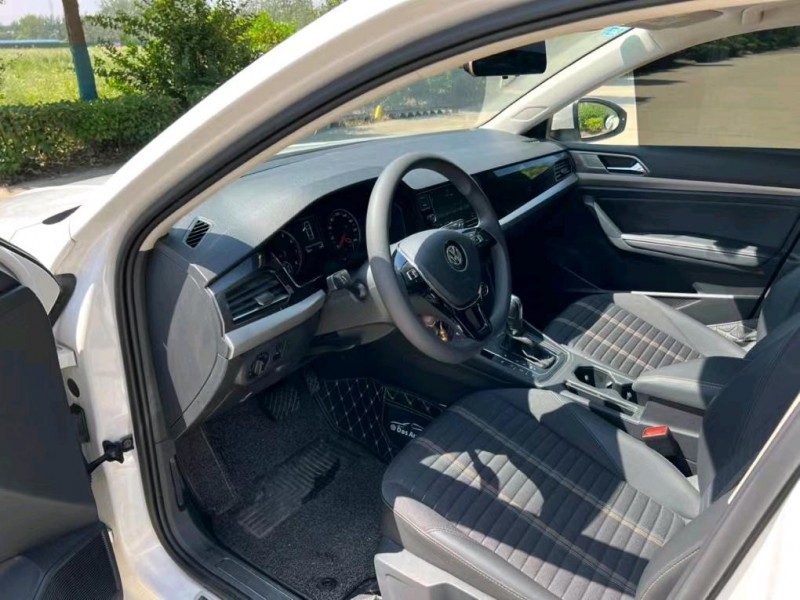 盐城20年大众朗逸6