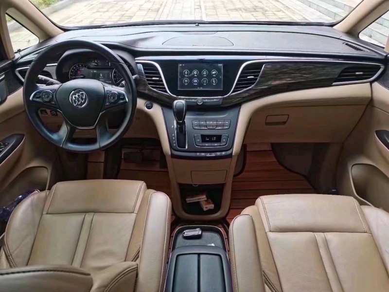 枣庄19年别克GL83