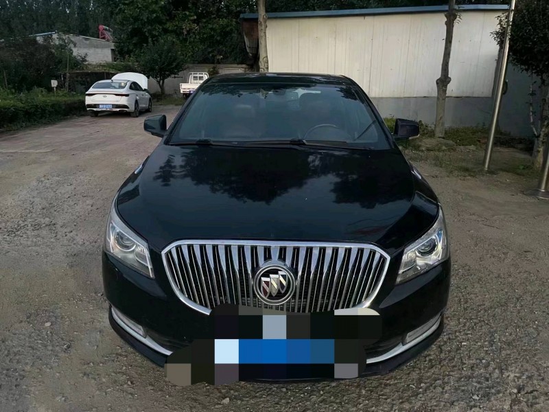 枣庄15年别克君越1