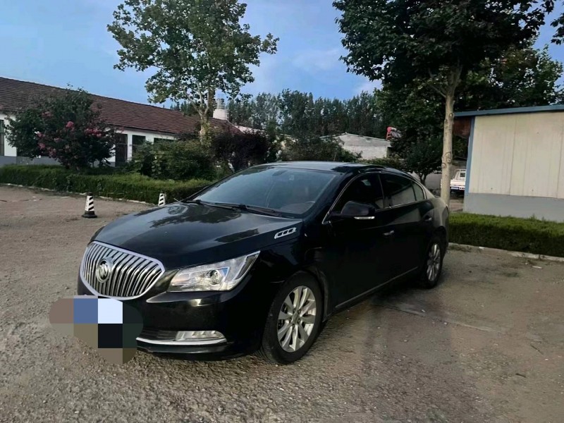 枣庄15年别克君越2