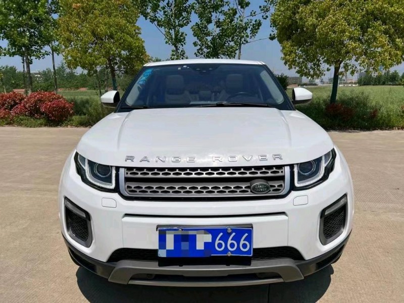 盐城17年路虎极光1