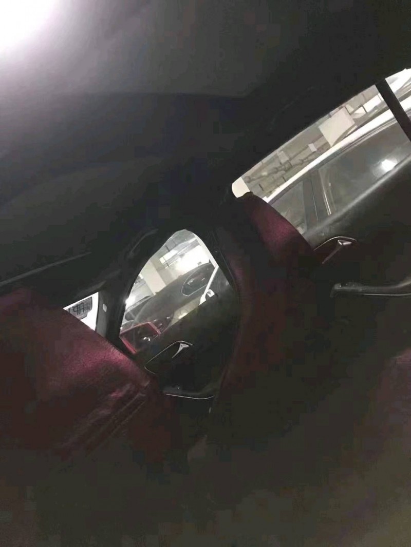 重庆15年奔驰GLA3