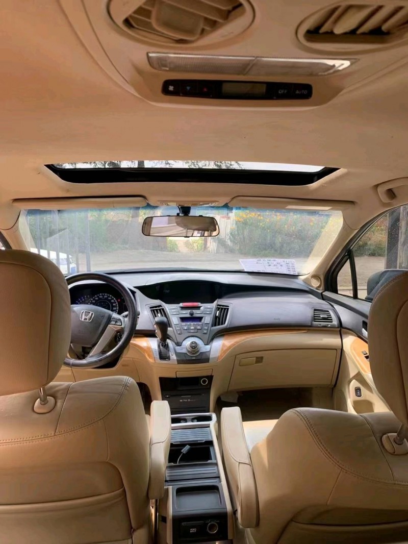 沈阳10年本田奥德赛9