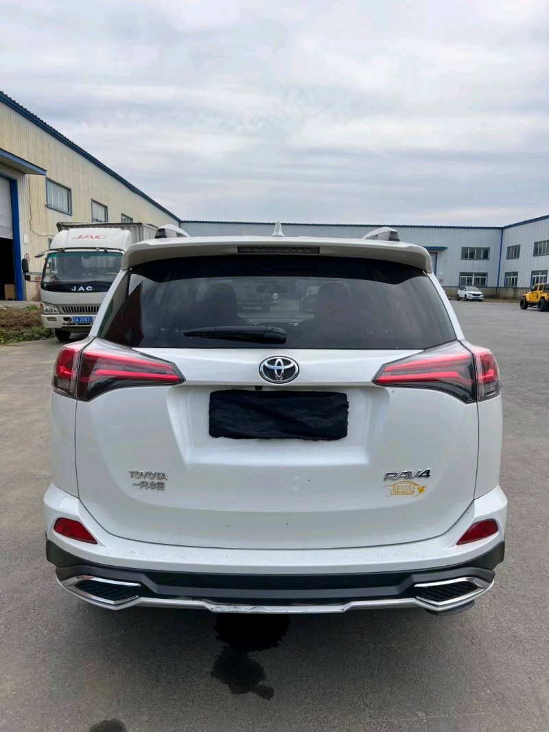 沈阳19年丰田RAV4荣放8