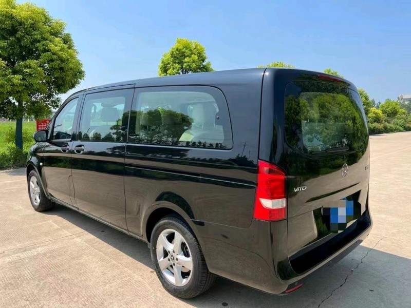 盐城20年奔驰威霆4