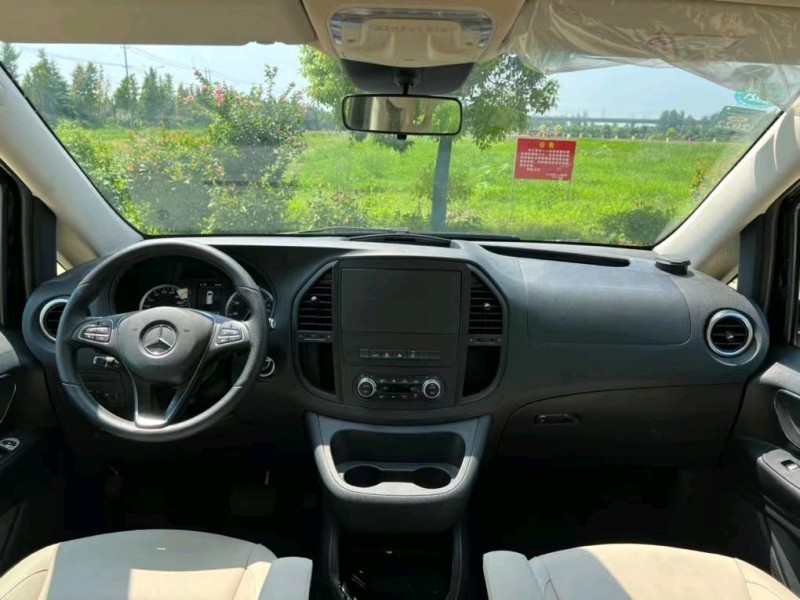 盐城20年奔驰威霆7