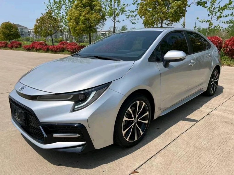 盐城21年丰田雷凌2