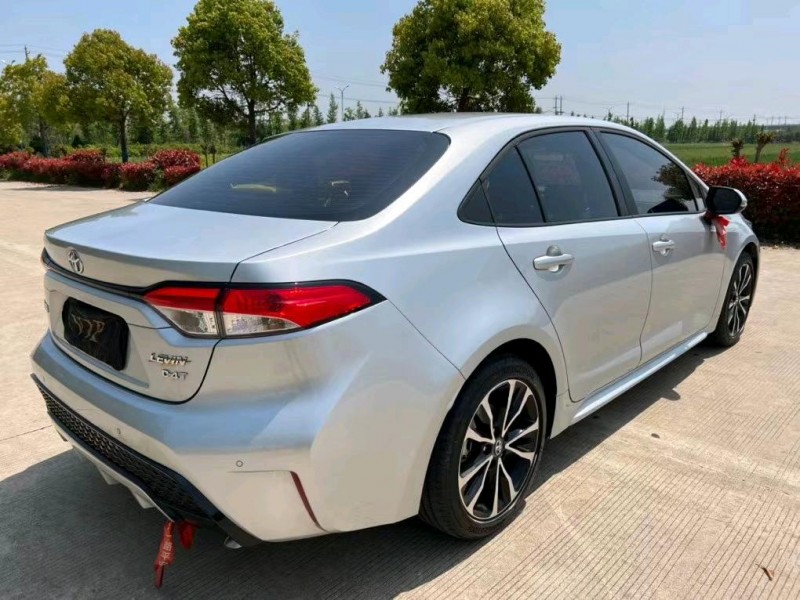 盐城21年丰田雷凌4