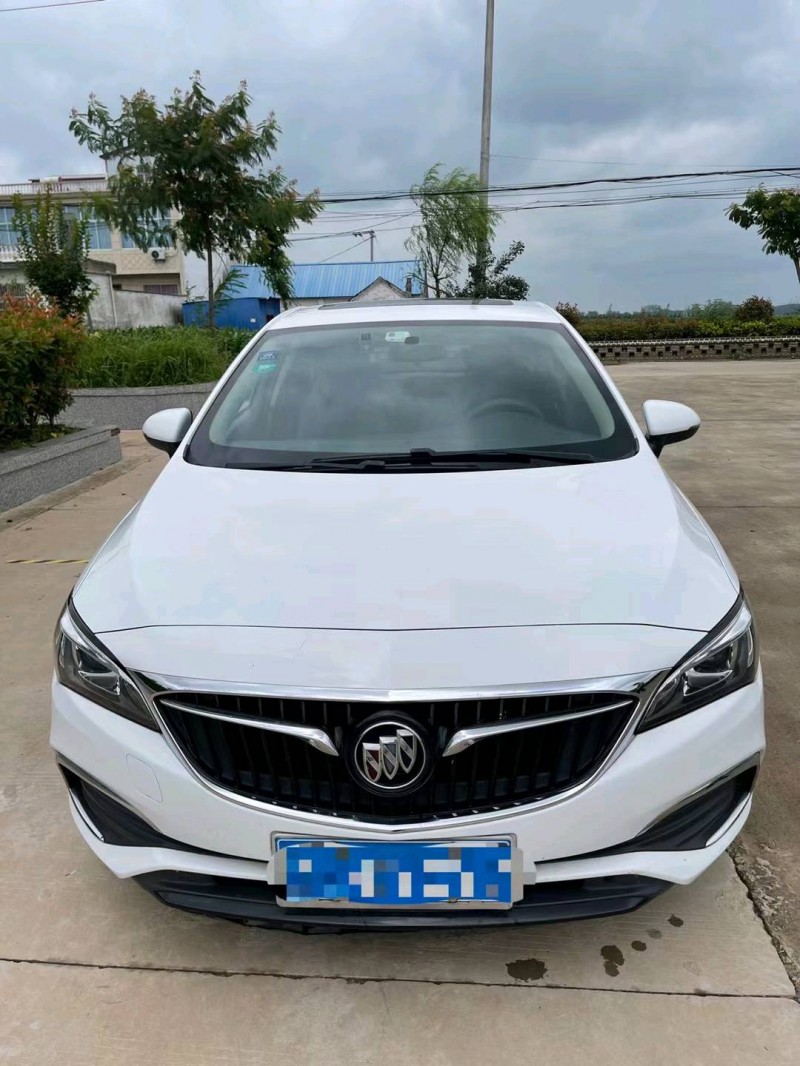 徐州18年别克威朗1