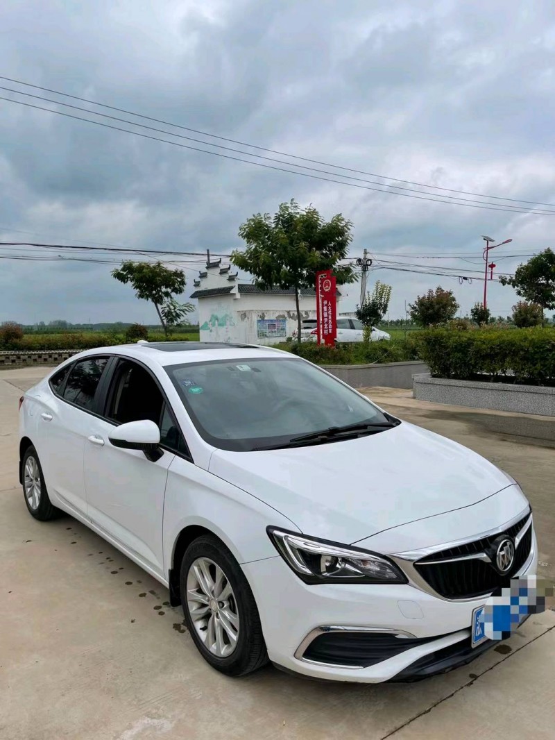 徐州18年别克威朗3