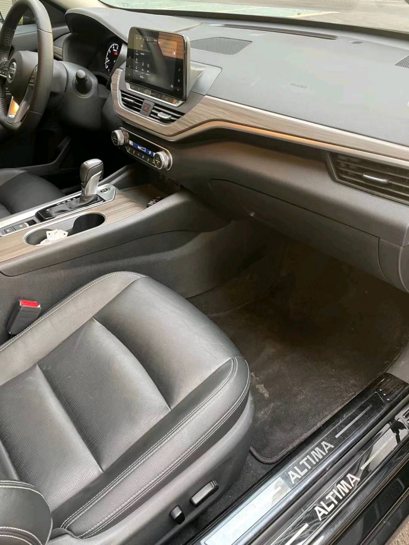 徐州21年日产天籁5