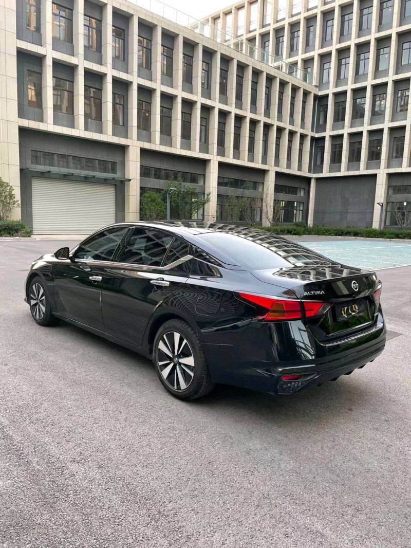 徐州21年日产天籁8