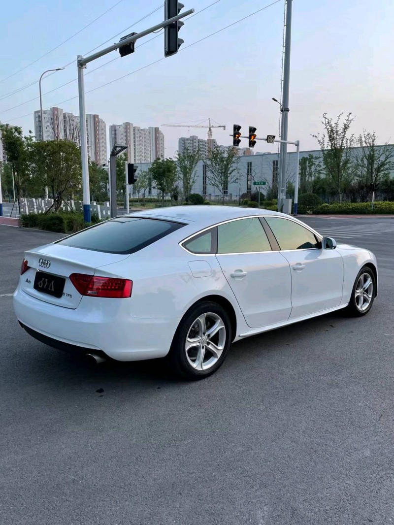 徐州14年奥迪A57
