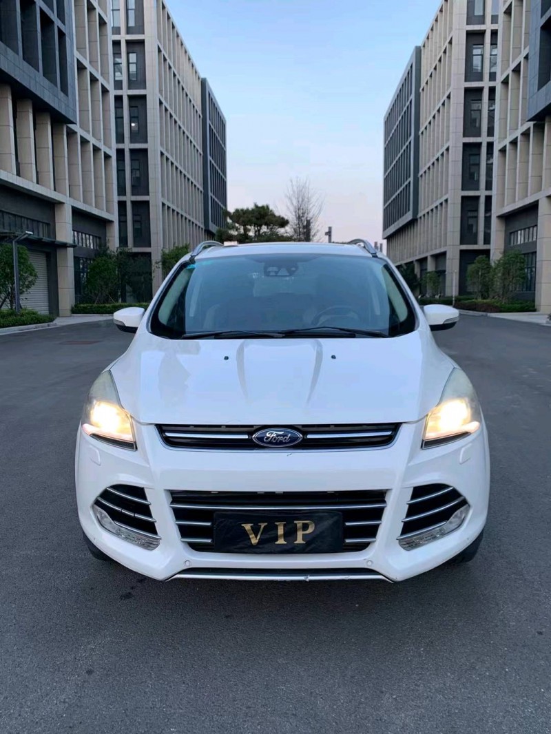 徐州14年福特翼虎1