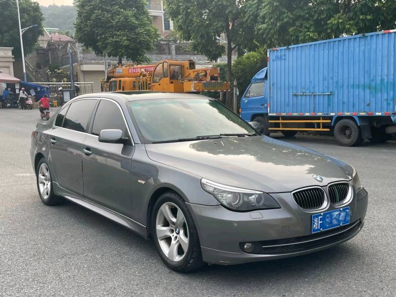 广州09年宝马5系6