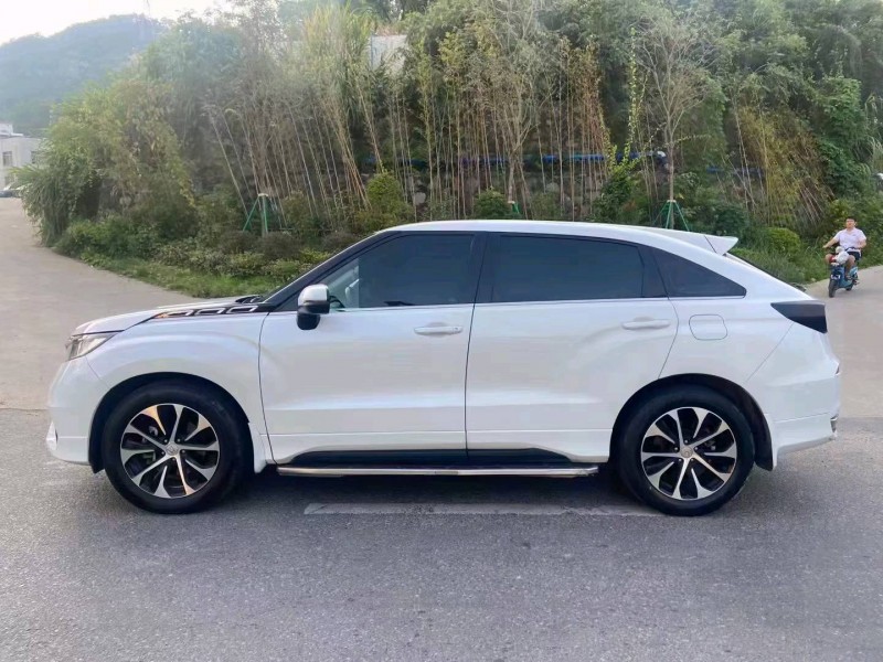 广州17年本田冠道5