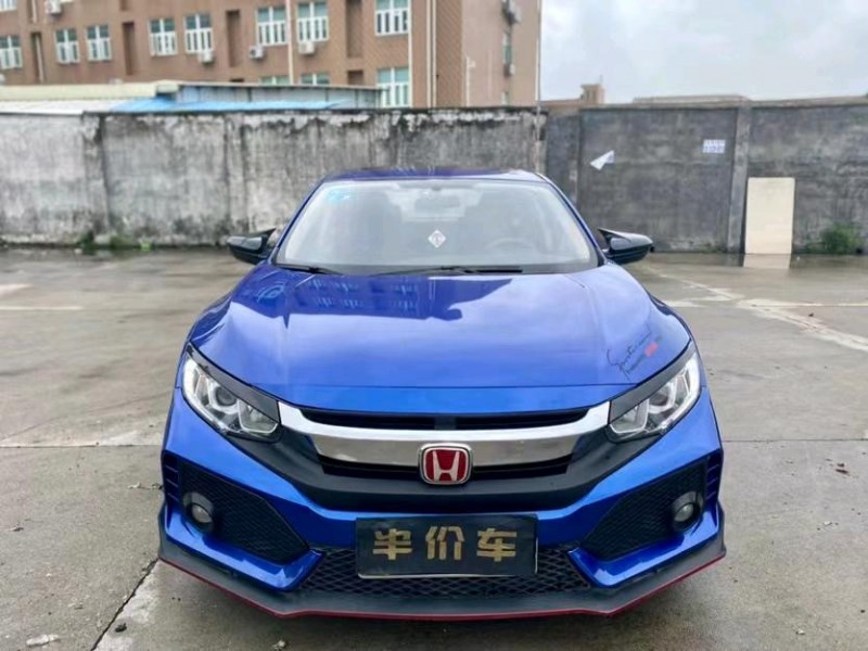 东莞17年本田思域1