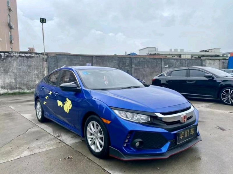 东莞17年本田思域3