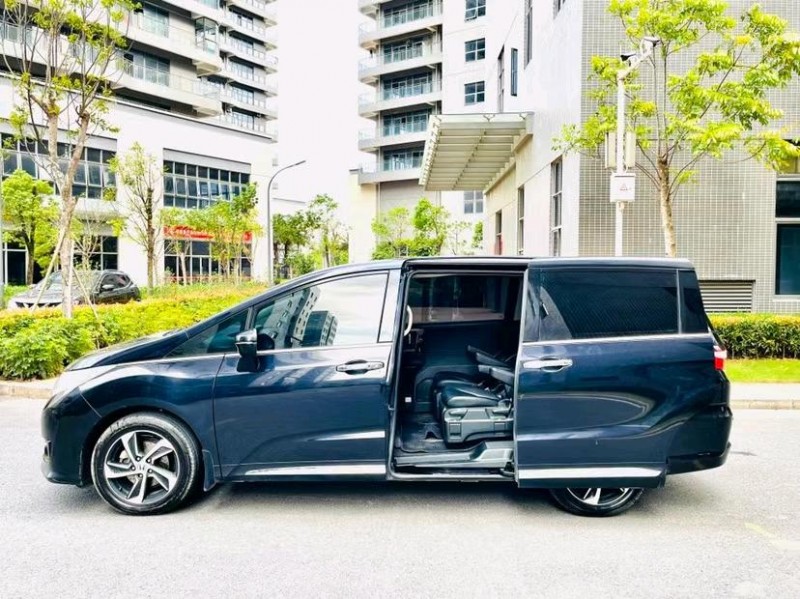 东莞17年本田奥德赛3