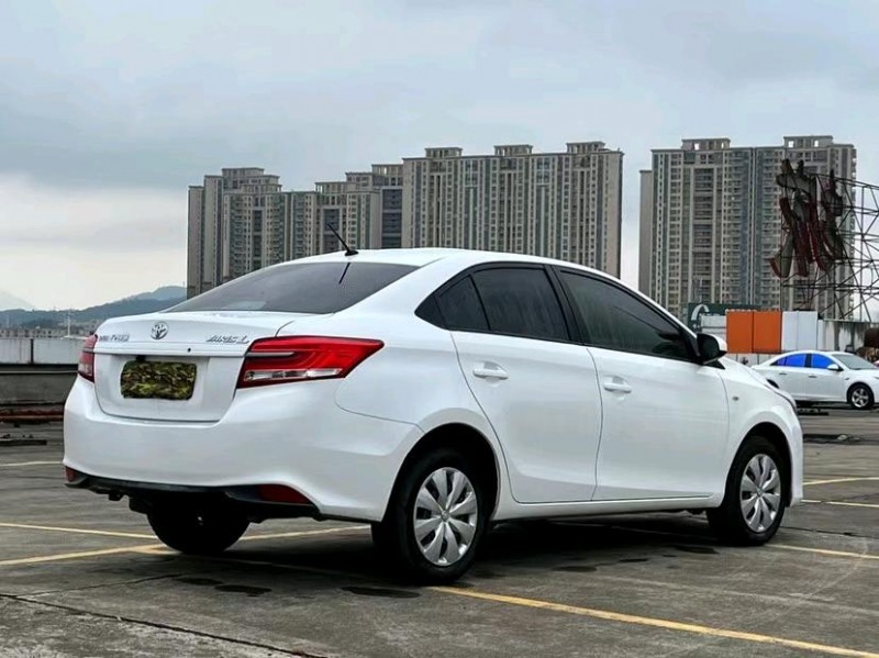 东莞17年丰田YARiS L 致享6