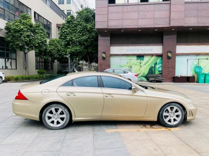 东莞11年奔驰CLS7