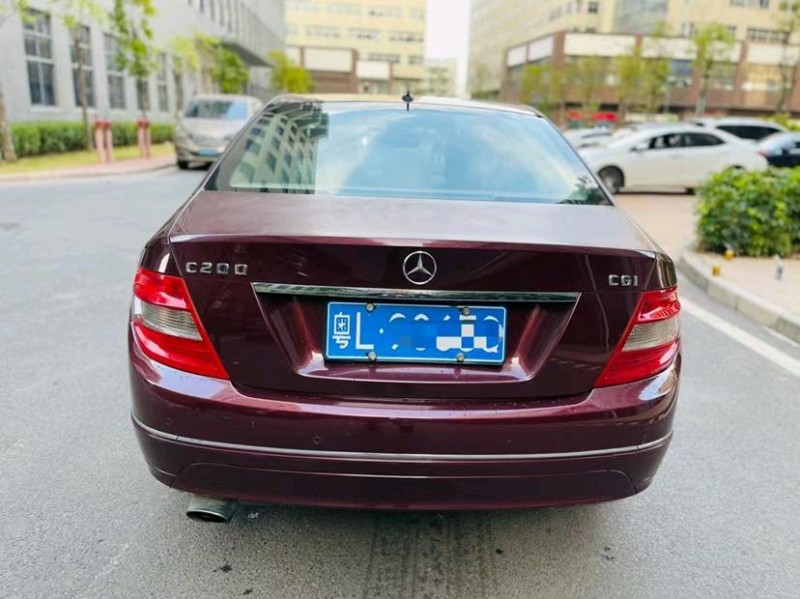 东莞11年奔驰C9