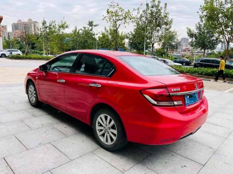 东莞15年本田思域6